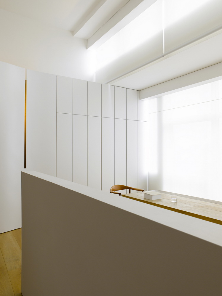 S Apartment