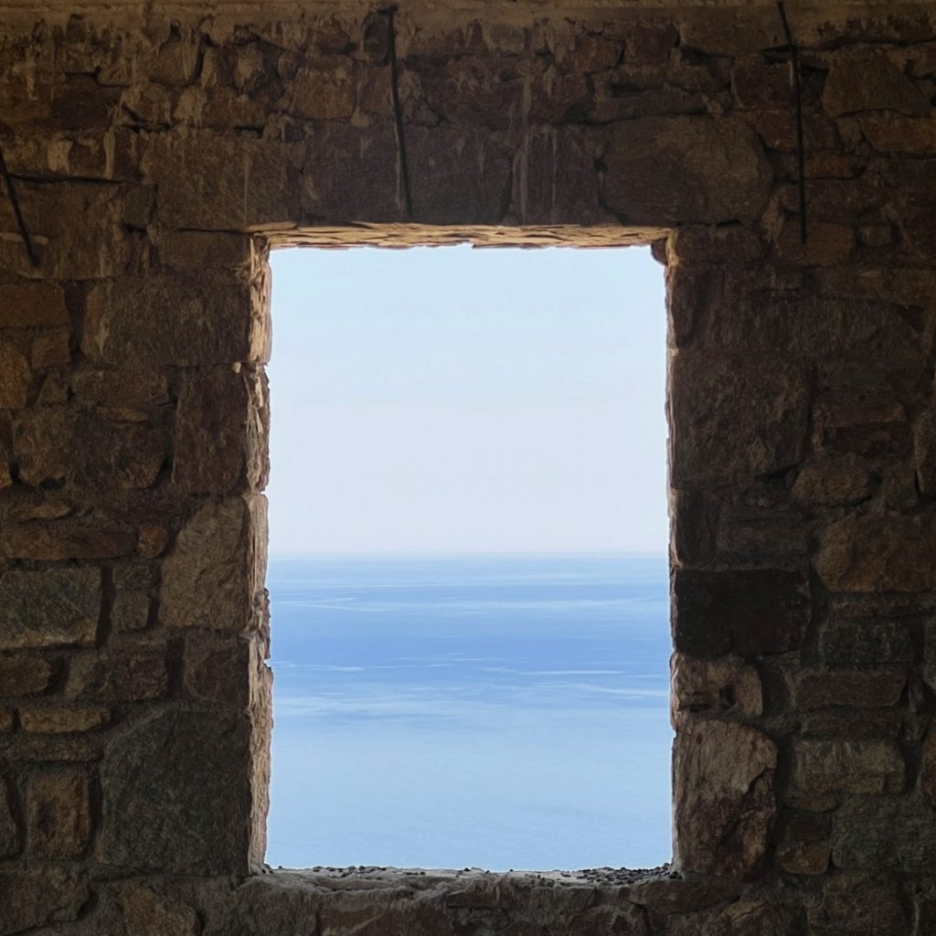 Claudio Silvestrin’s new vacation house in Mykonos